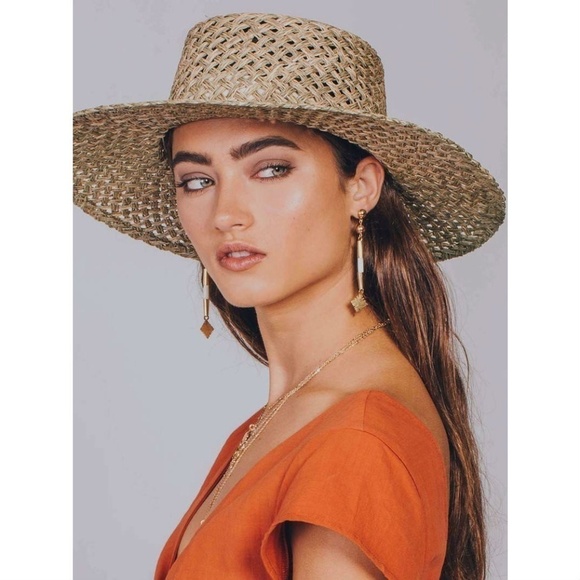 💕VANESSA MOONEY💕 Genevieve Bone Drop Earrings NWOT - Picture 3 of 6